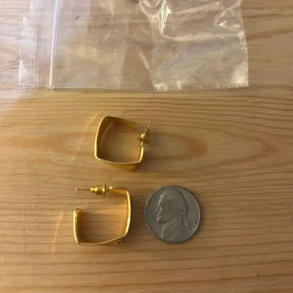 Nordstrom Gold Earrings - Picture 2 of 3